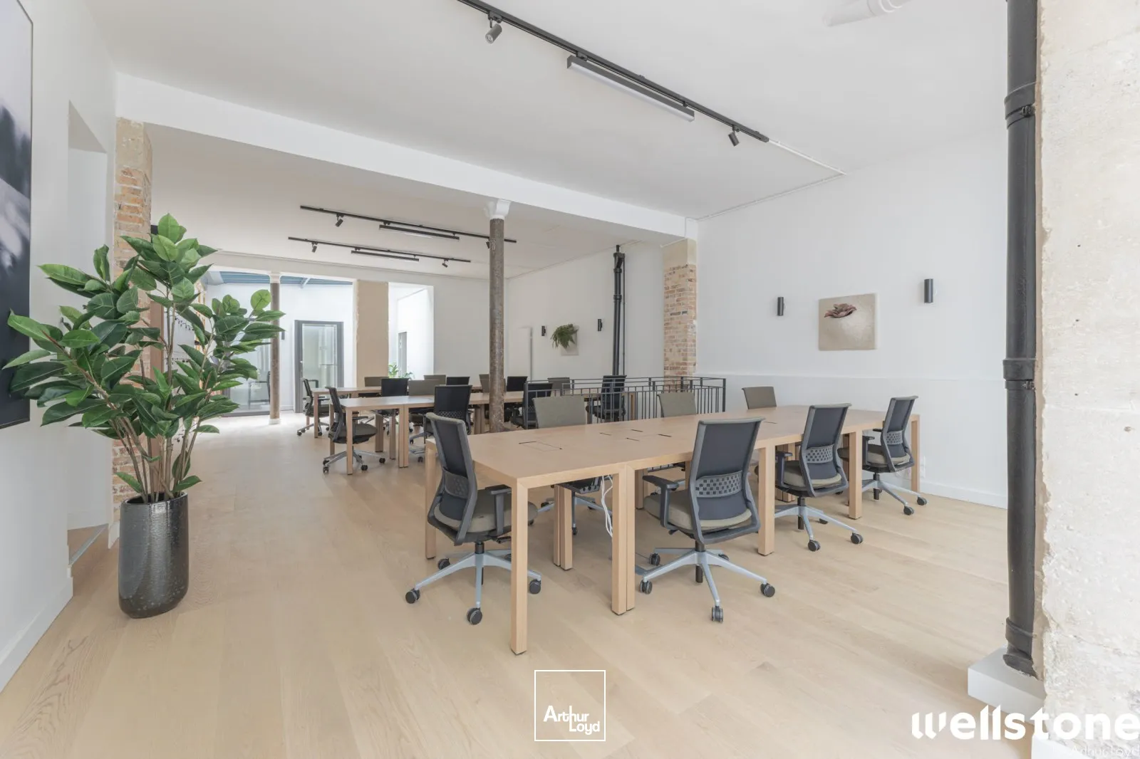 Bureaux à vendre à PARIS 75010