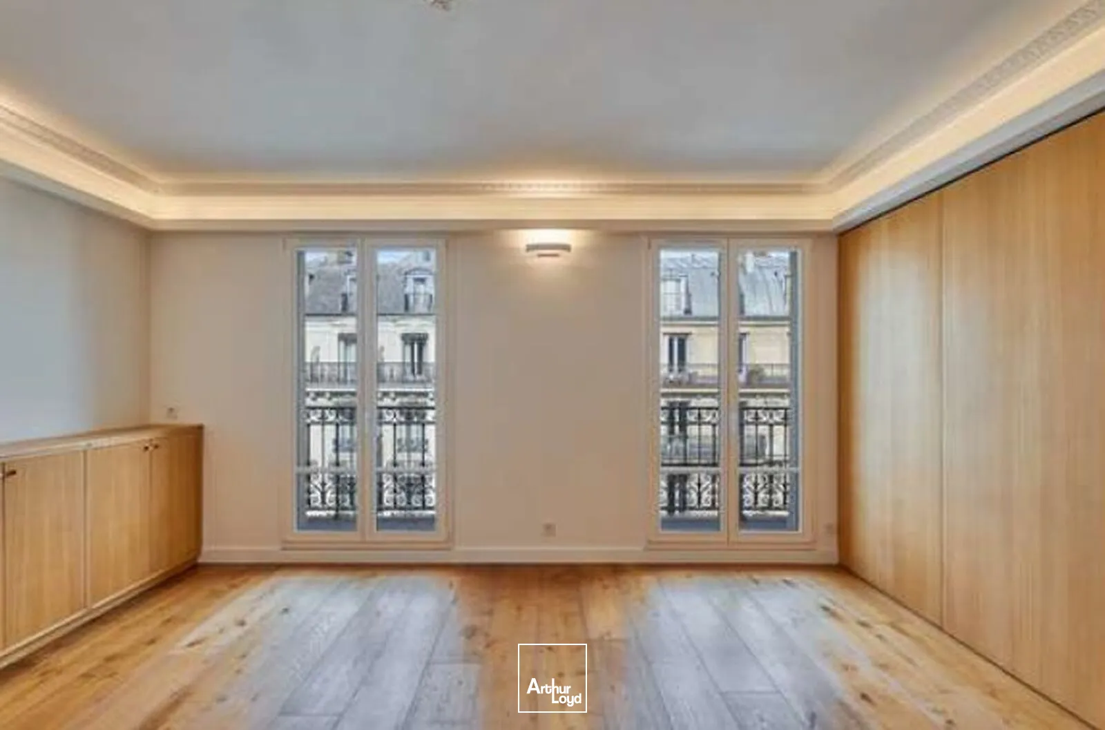 Bureaux à louer à PARIS 75009