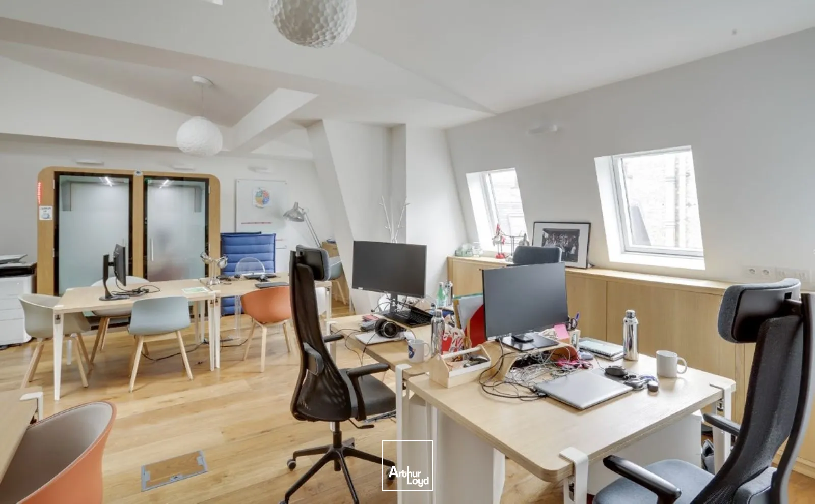 Bureaux à louer à PARIS 75009