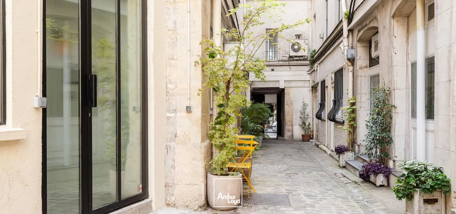 Bureaux à louer à PARIS 75003