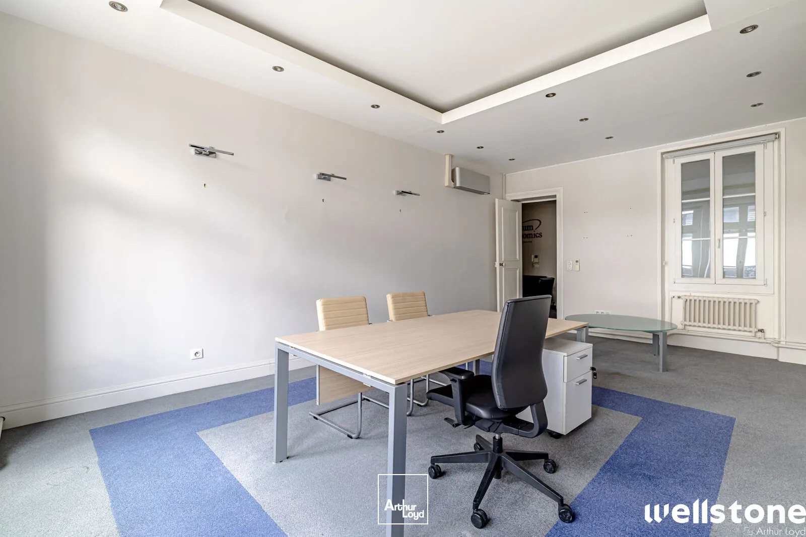 Bureaux à louer à PARIS 75008