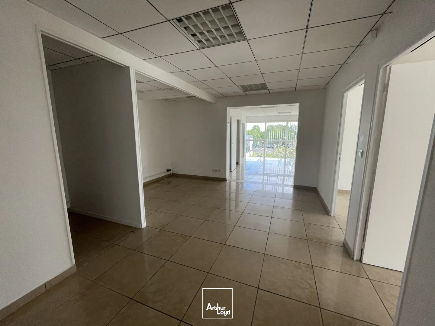 Plateaux de bureaux d'env. 162 m2