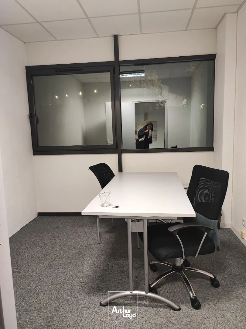 ESTER TECHNOLPOLE - A LOUER - 85 m² de bureaux en rez-de-chaussée