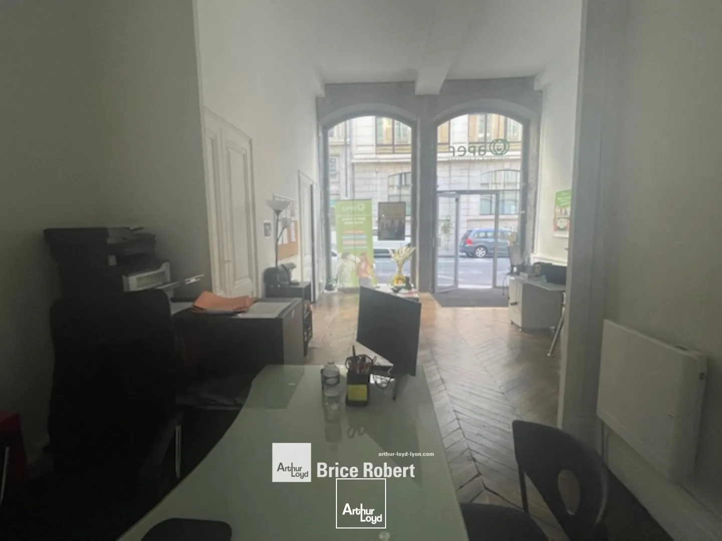 A louer - Local commercial lumineux - Lyon 6ème