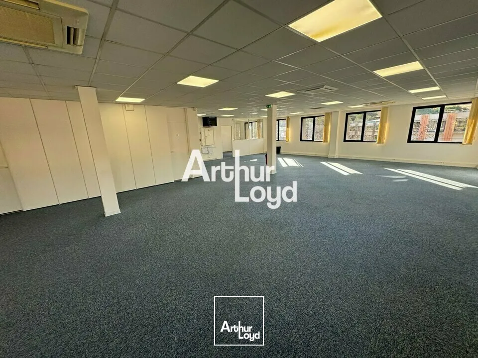 A louer bureaux 446 m² en R+1 - Sophia Antipolis