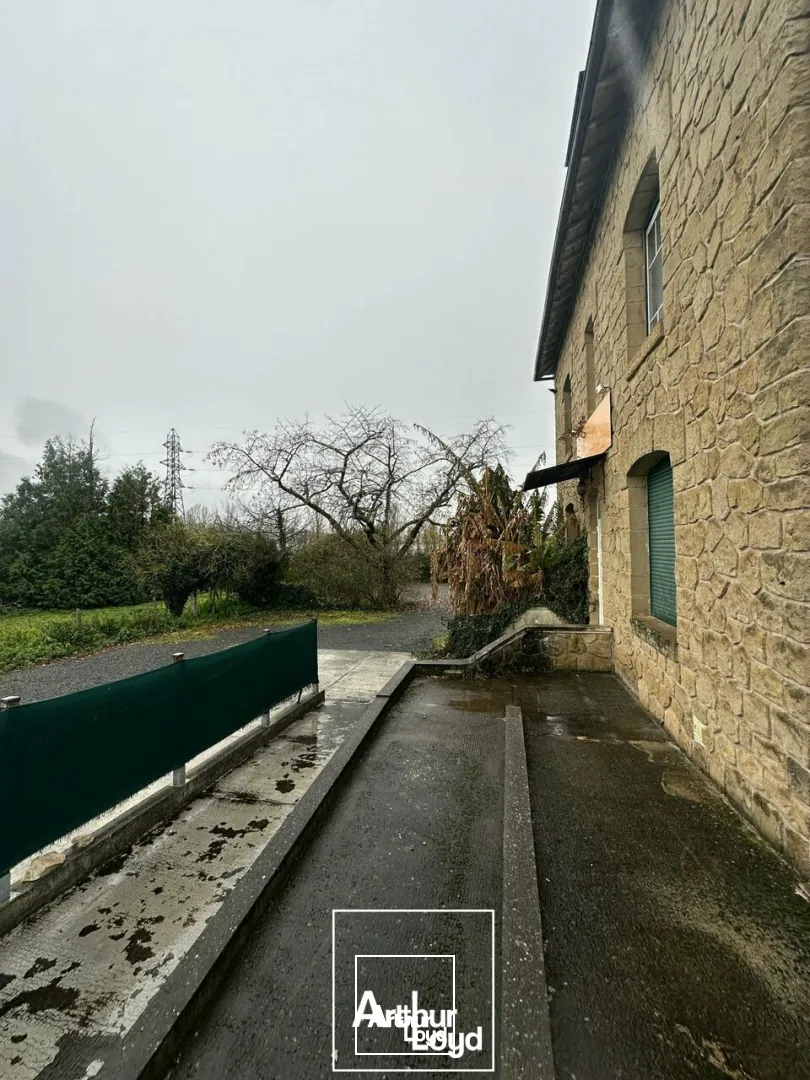 LOCAL COMMERCIAL vente à BRIVE LA GAILLARDE 19100