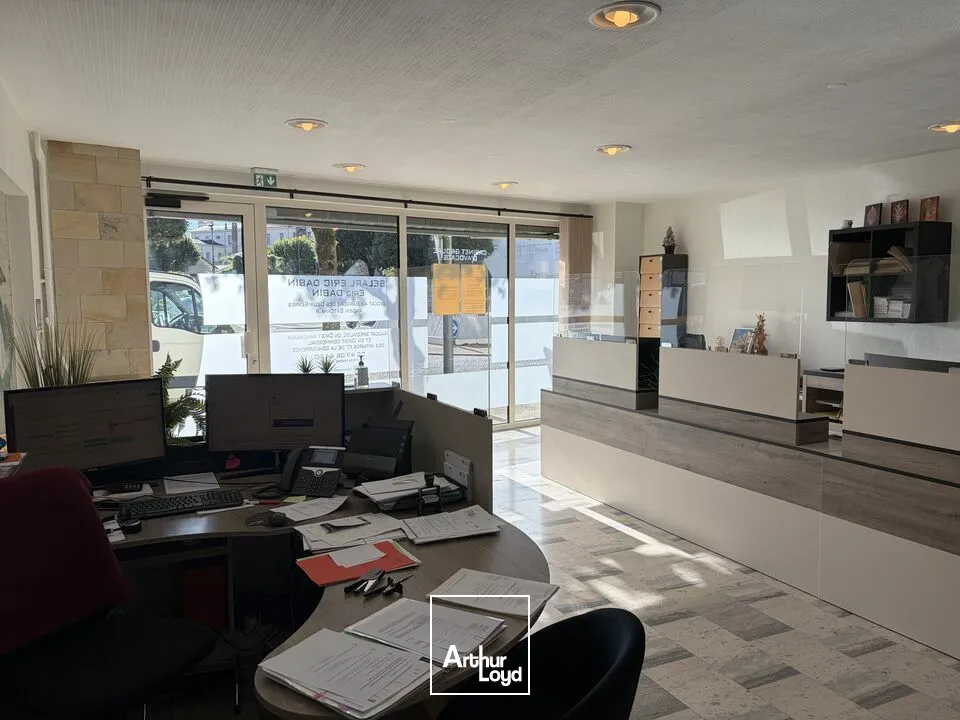 UNE OPPORTUNITÉ RARE DE BUREAUX À VENDRE EN PLEIN CUR DE NIORT