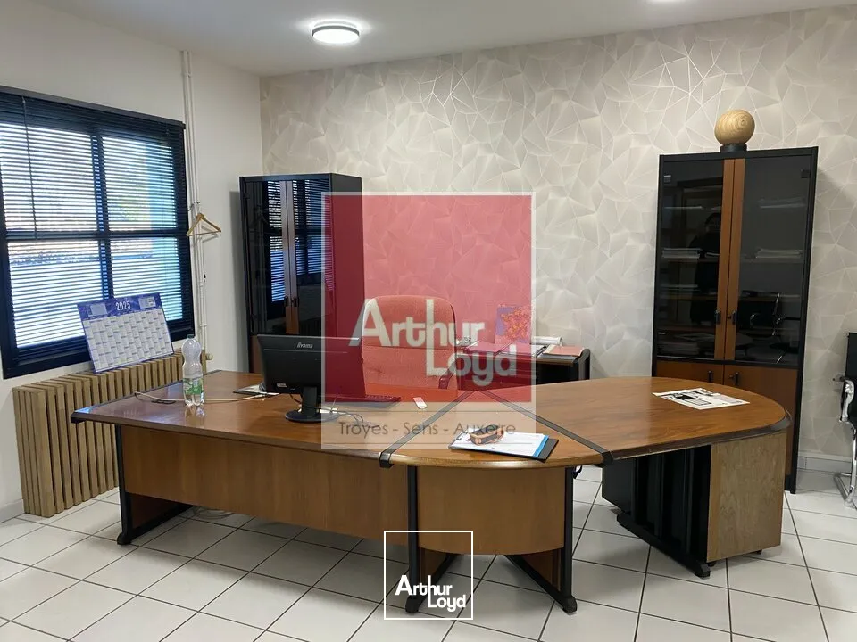 Local industriel rare à 20 km de Troyes.