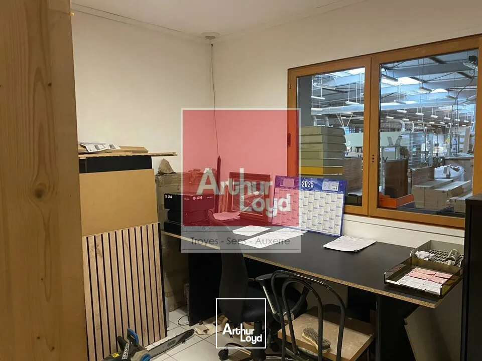 Local industriel rare à 20 km de Troyes.