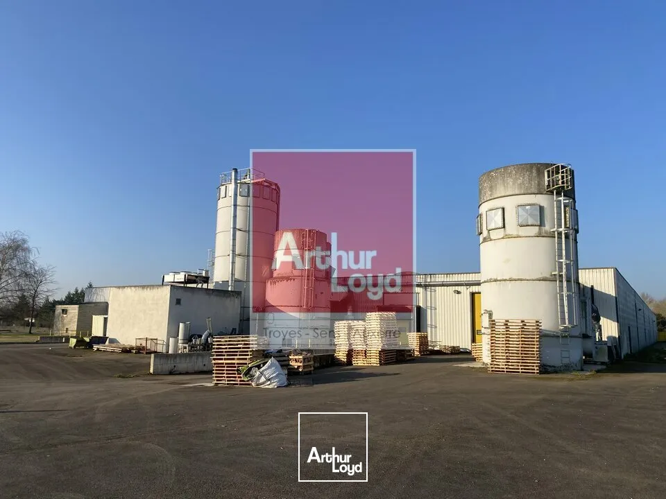 Local industriel rare à 20 km de Troyes.