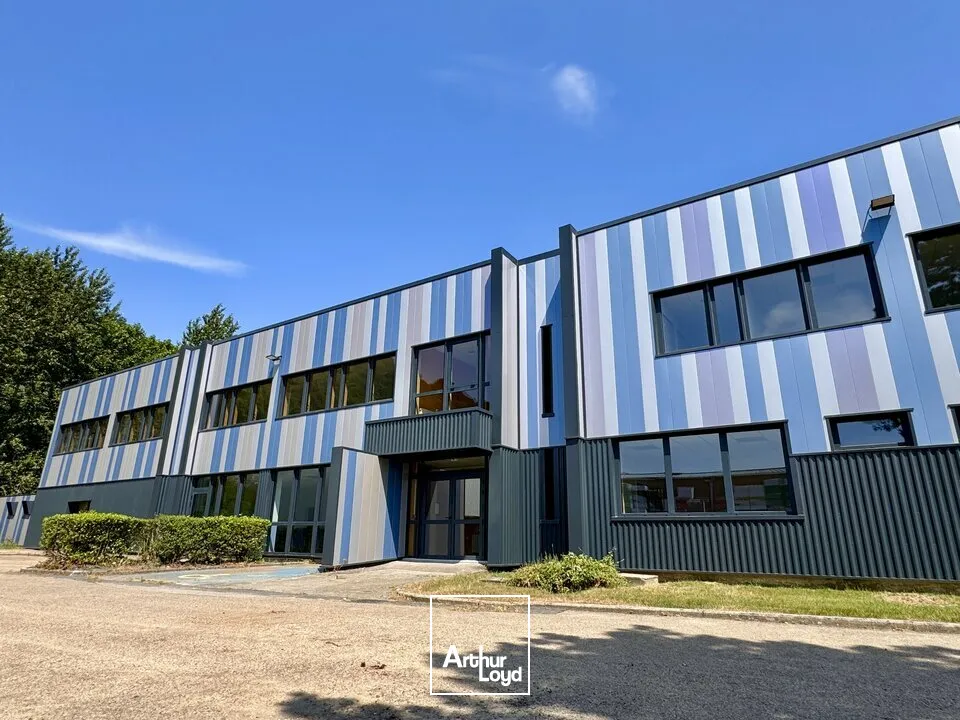 À LOUER - OUDALLE - BUREAUX NEUFS - 195 m² 