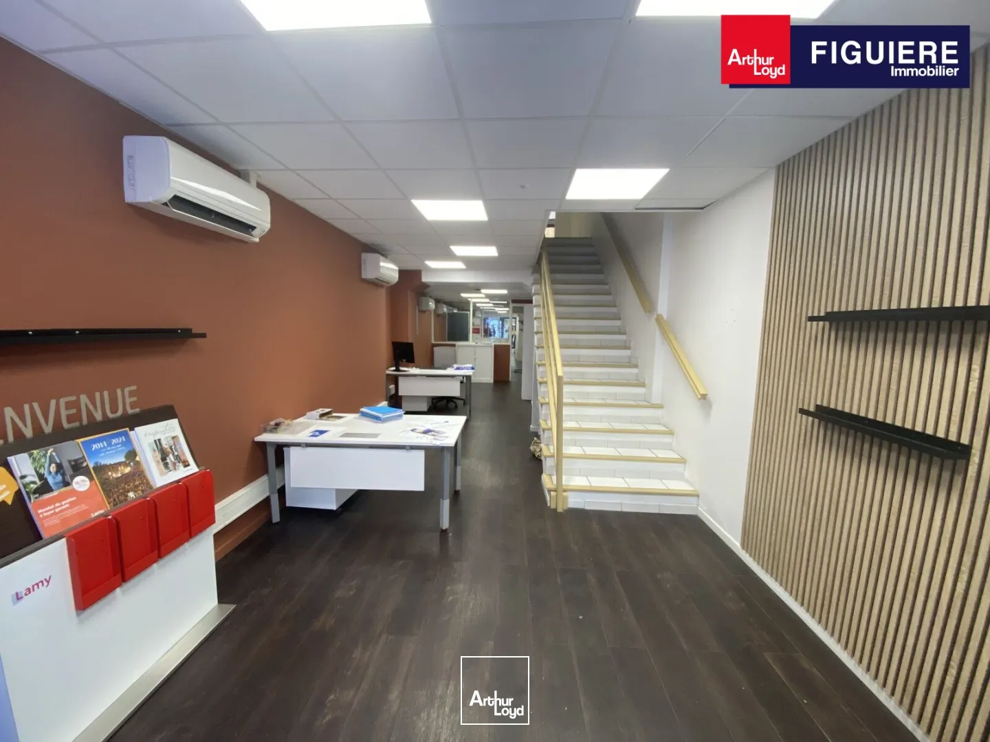 LOCAL COMMERCIAL 93M² COURS SALON DE PROVENCE 