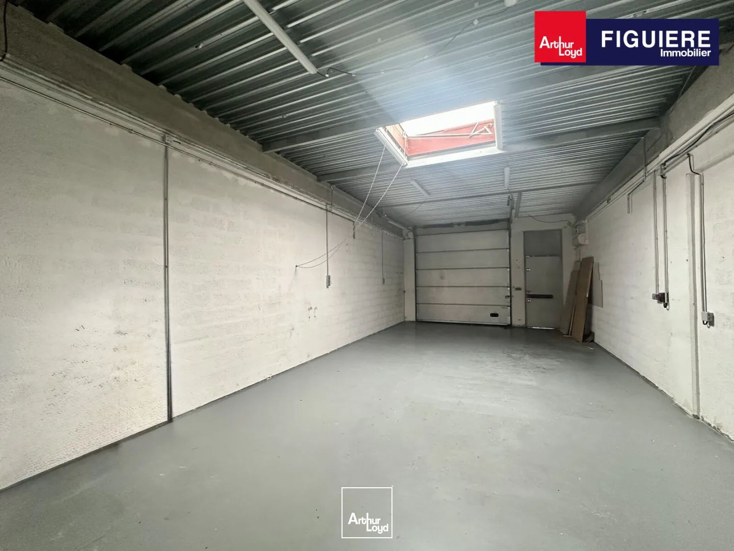 Local mixte à louer sur le pôle d'activités d'AIX EN PROVENCE