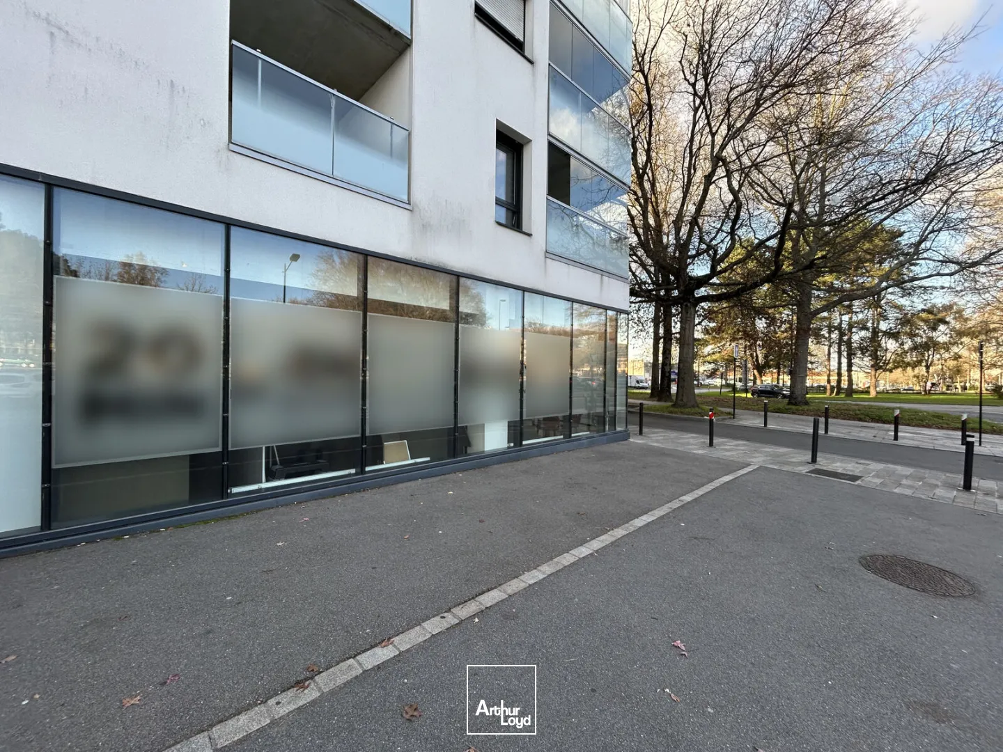 Local commercial à louer à Saint-Herblain visibilité exceptionnelle parking
