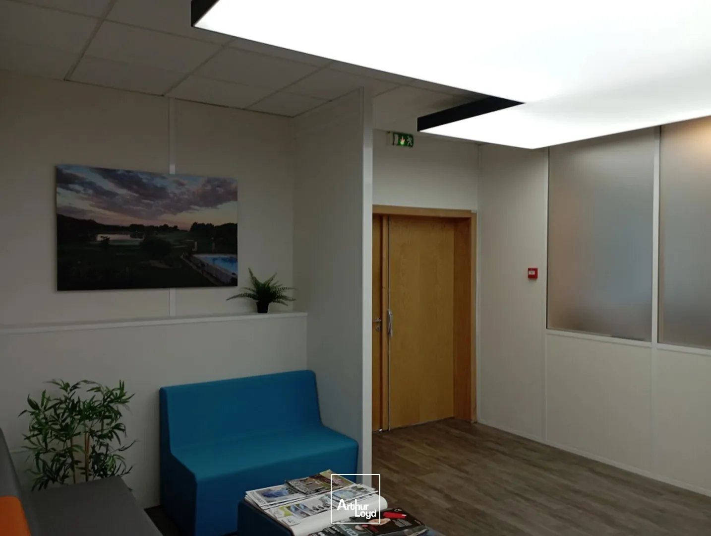 BUREAUX A LOUER - CENTR'ALP - DIVISIBLES A PARTIR DE 100 M² 