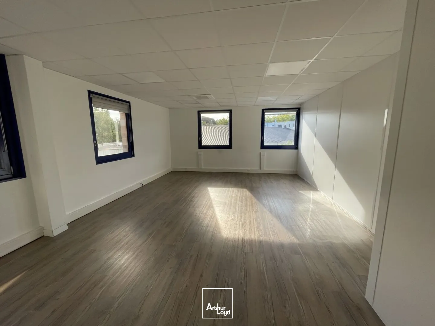 Bureaux à louer sur les Grands Boulevards - Espaces modernes avec parkings privatifs