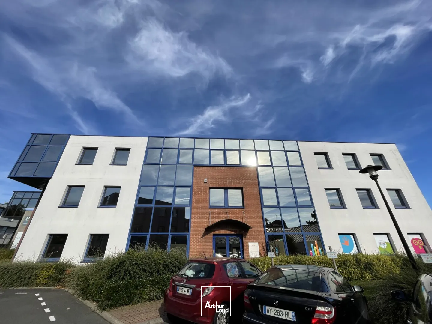 Bureaux à louer sur les Grands Boulevards - Espaces modernes avec parkings privatifs