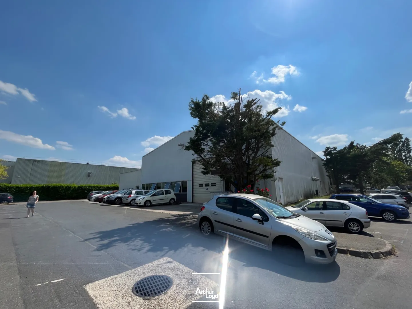 BATIMENT INDEPENDANT A LOUER - SAINT OUEN L'AUMONE