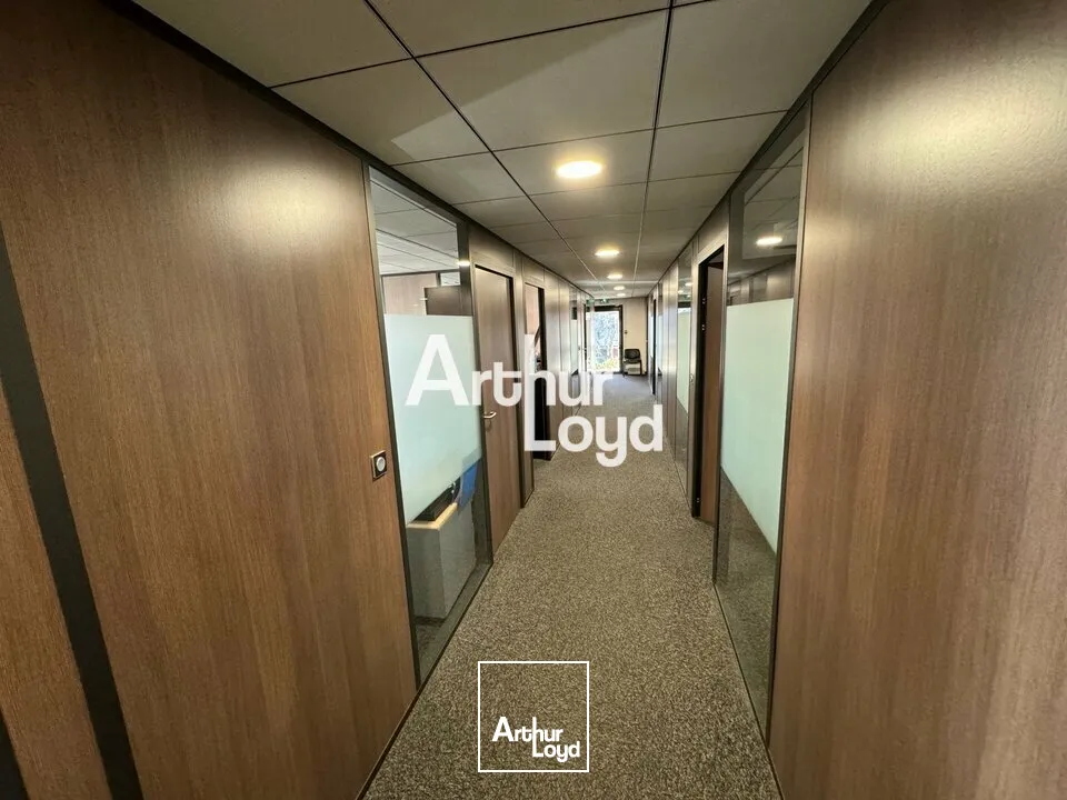 Bureaux de standing à louer 257 m² en étage - Biot