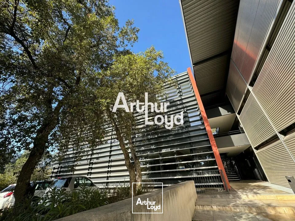 Bureaux de standing à louer 257 m² en étage - Biot