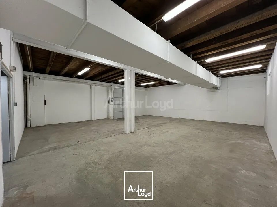 LOCAL D'ACTIVITE - ENTREPOT à LOUER de 95 m²