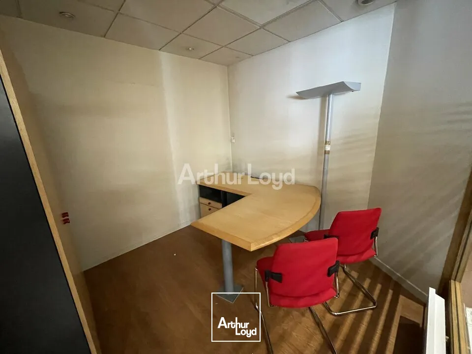 Local Commercial 147 m2 sur axe passant