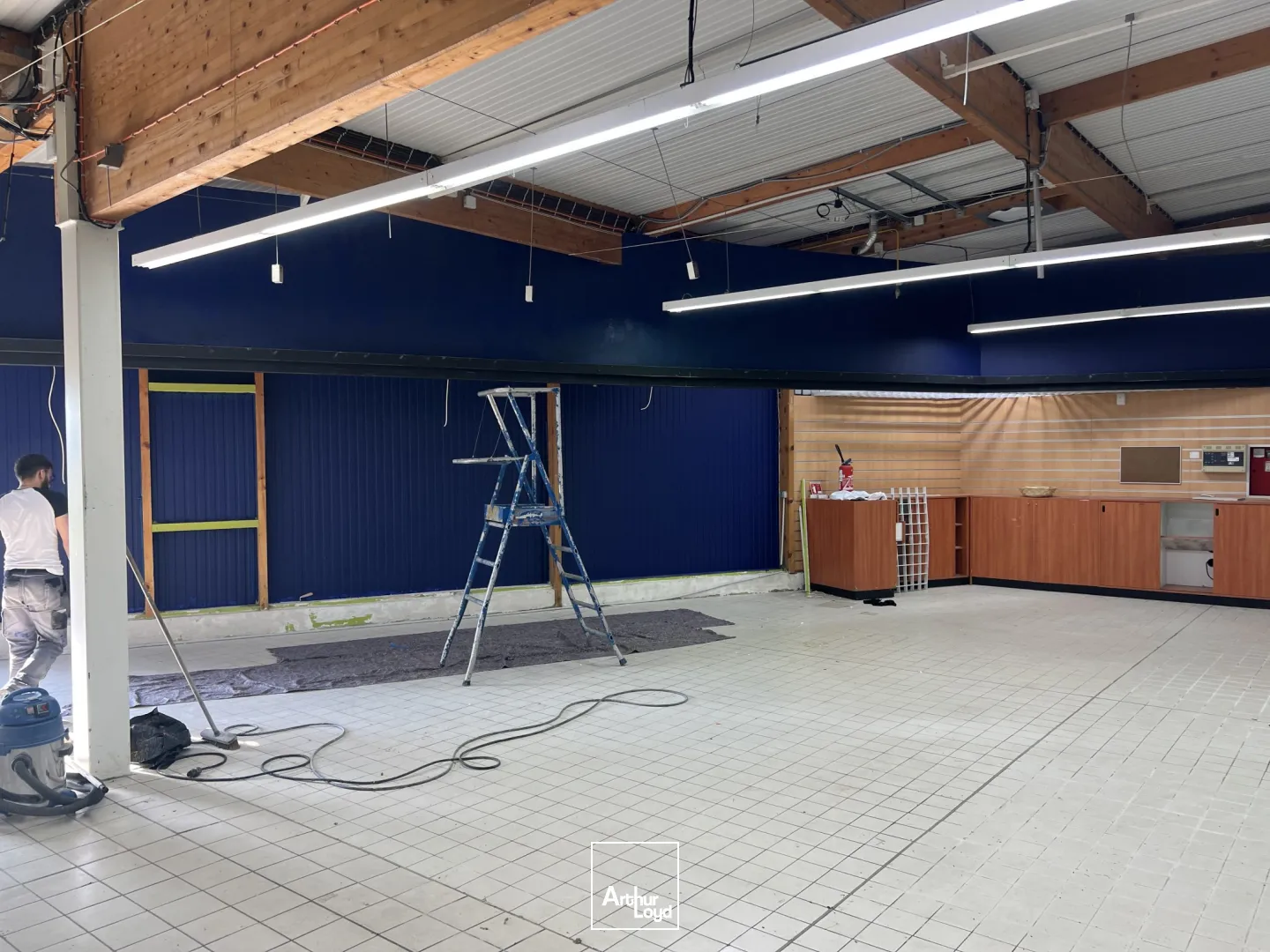 Locaux commerciaux à louer à BOIS ARNAULT 27250