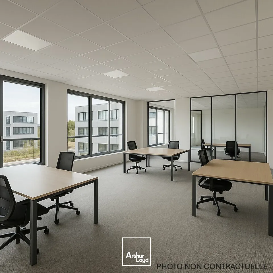 SAINT CYR SUR LOIRE BUREAUX A VENDRE 2723 M² DIVISIBLES VEFA OPPORTUNITE
