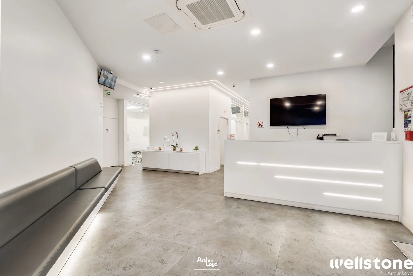 Bureaux à vendre ou à louer à PARIS 75015