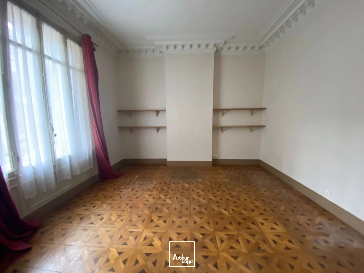 Bureaux à louer avec terrasse et jardin - Paradis / Périer - 13008 Marseille