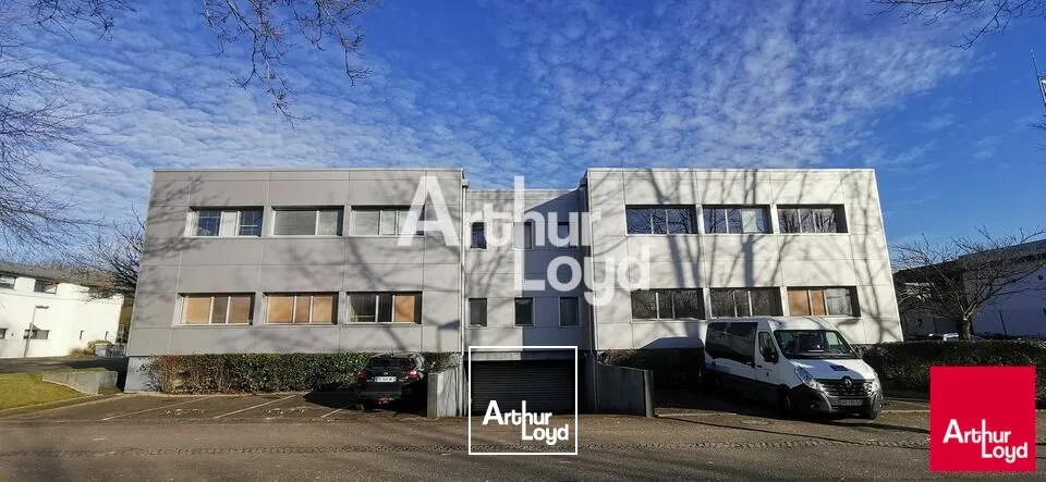 SAINT GREGOIRE - BUREAUX A LOUER - 278 M²