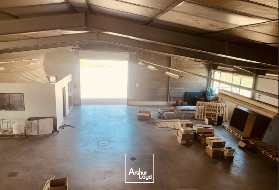 A LOUER LOCAL D ACTIVITE ZA PRINGY/ARGONAY