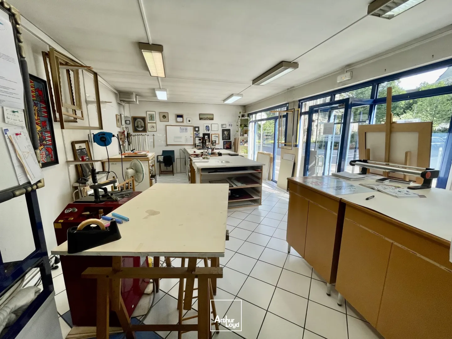 Locaux commerciaux à louer à ROUEN 76000