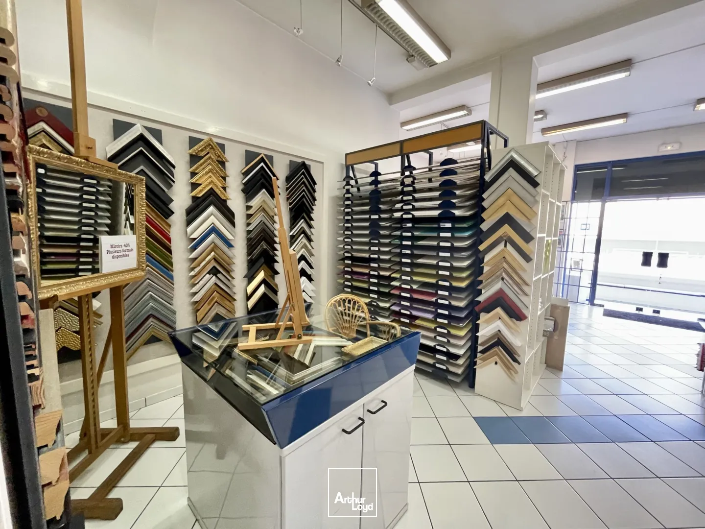 Locaux commerciaux à louer à ROUEN 76000