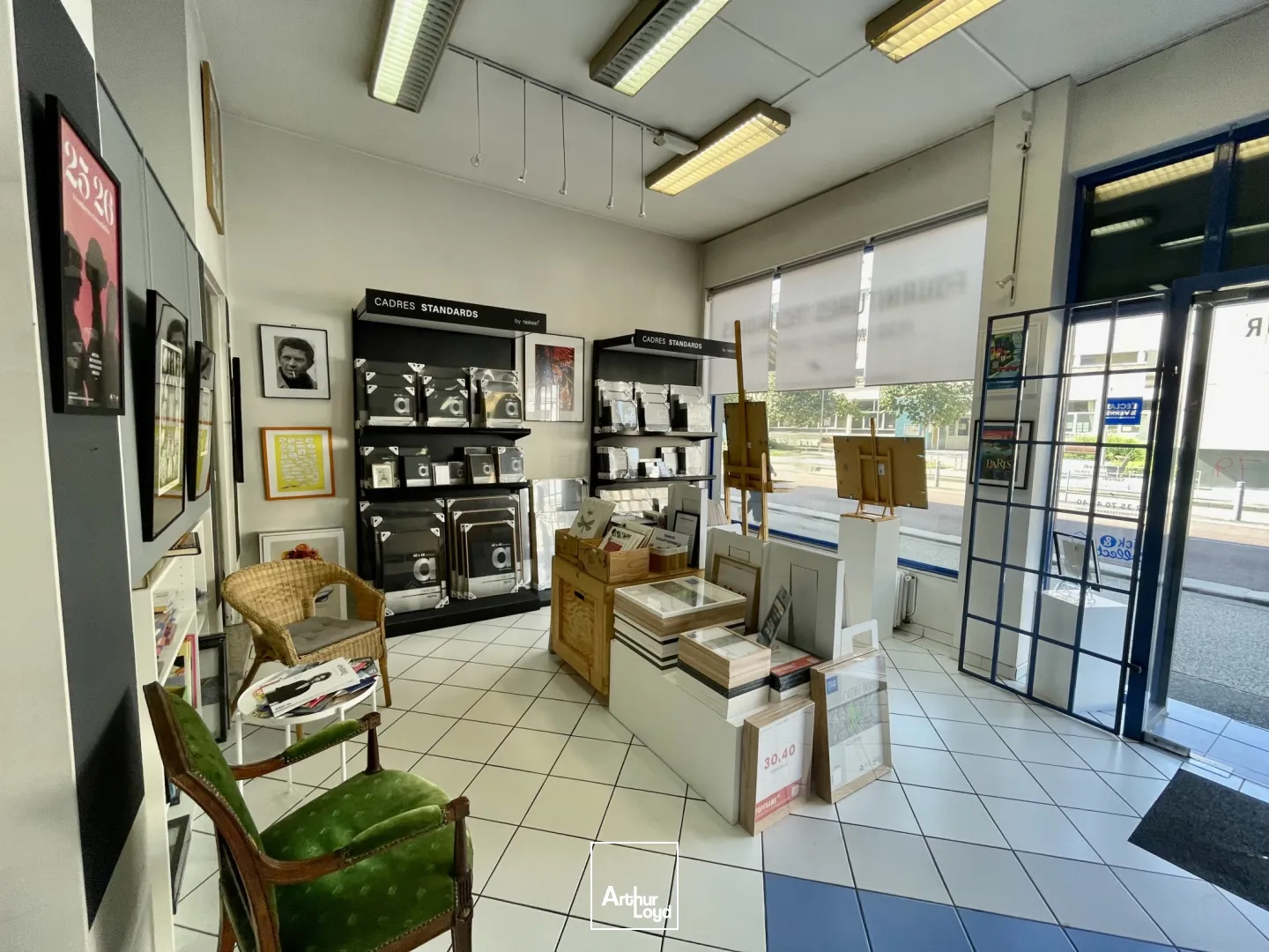 Locaux commerciaux à louer à ROUEN 76000