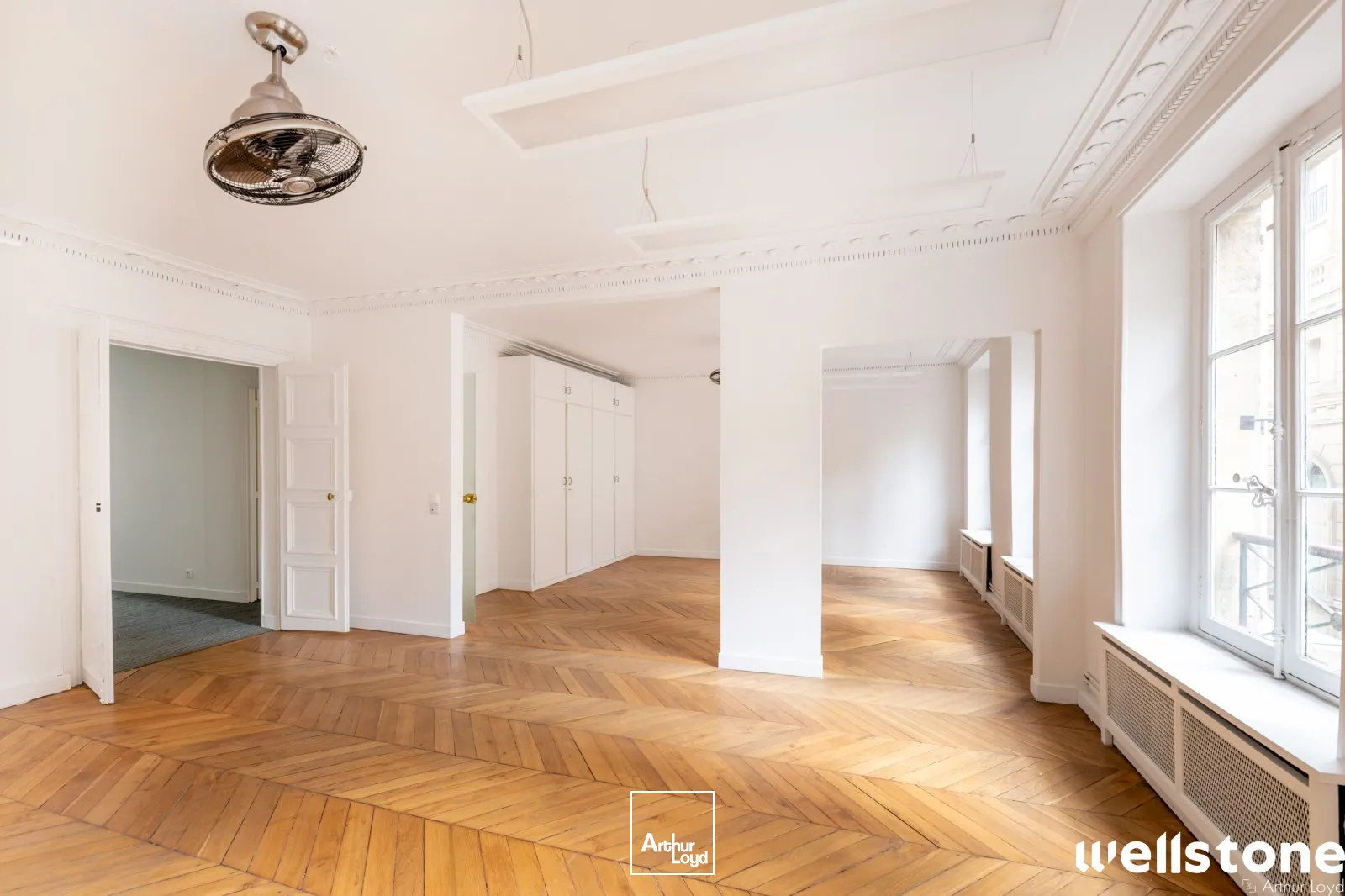 Bureaux à louer à PARIS 75001