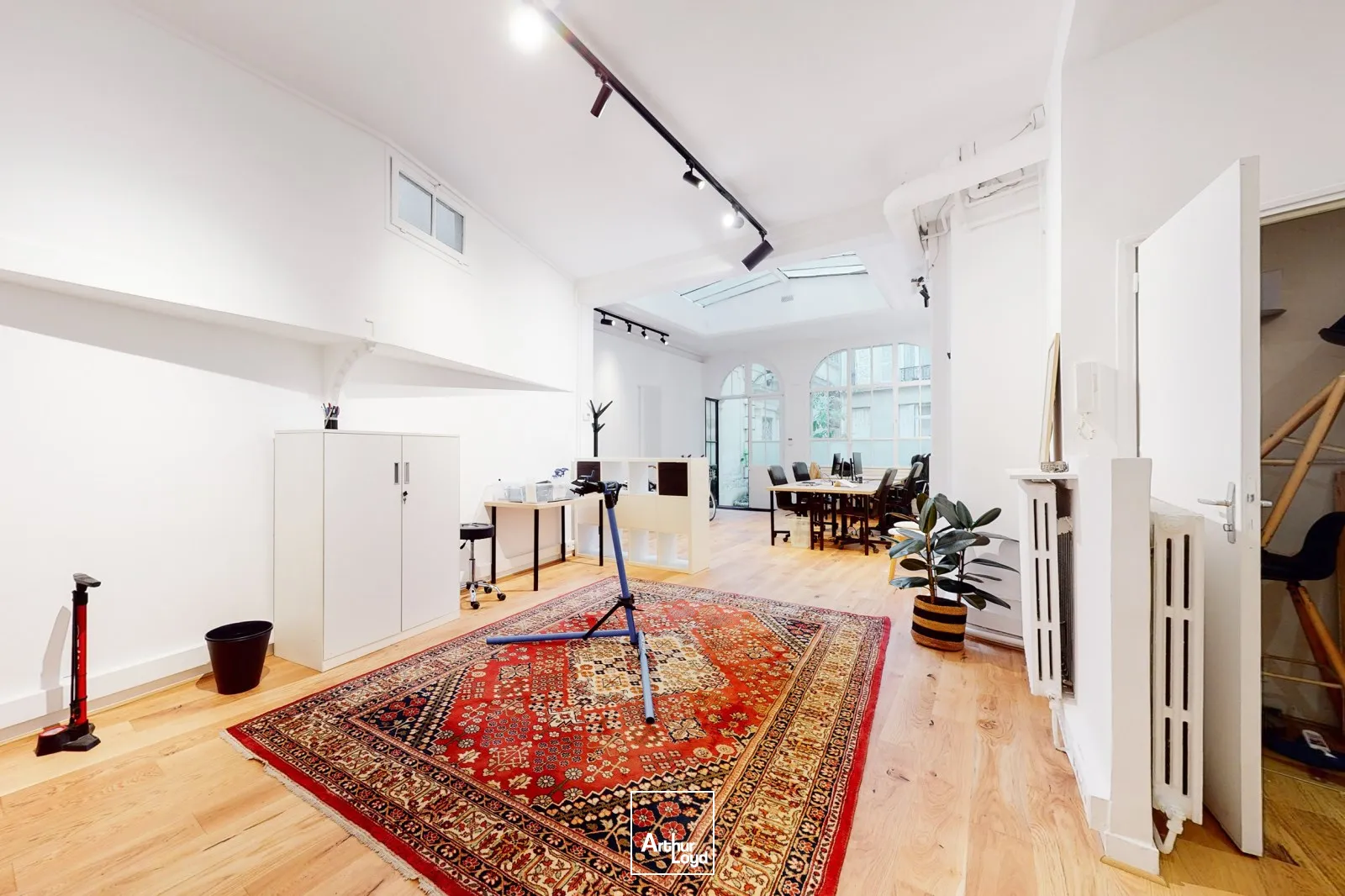 Bureaux à louer à PARIS 75017