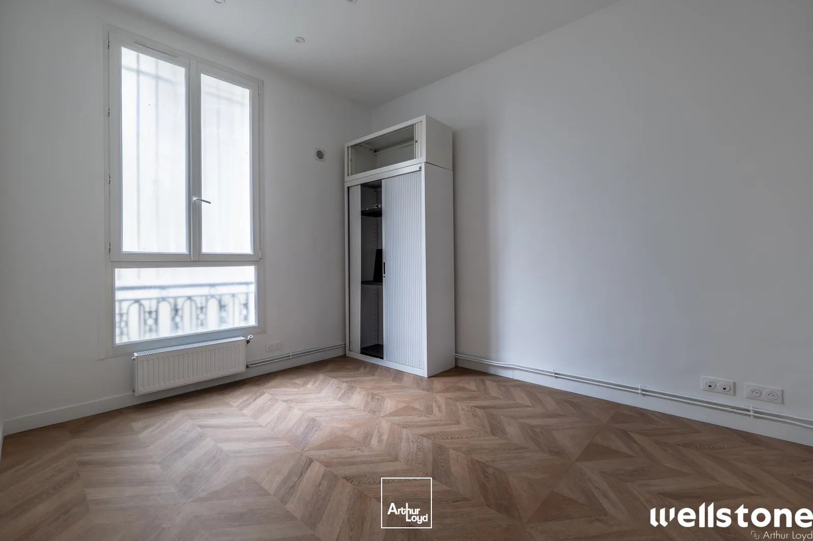 Bureaux à louer à PARIS 75008