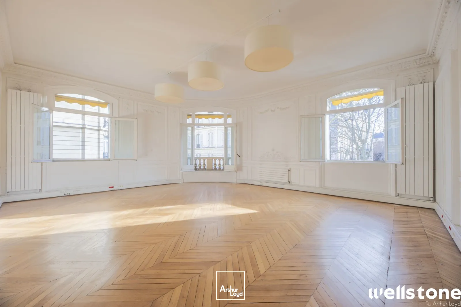 Bureaux à louer à PARIS 75016