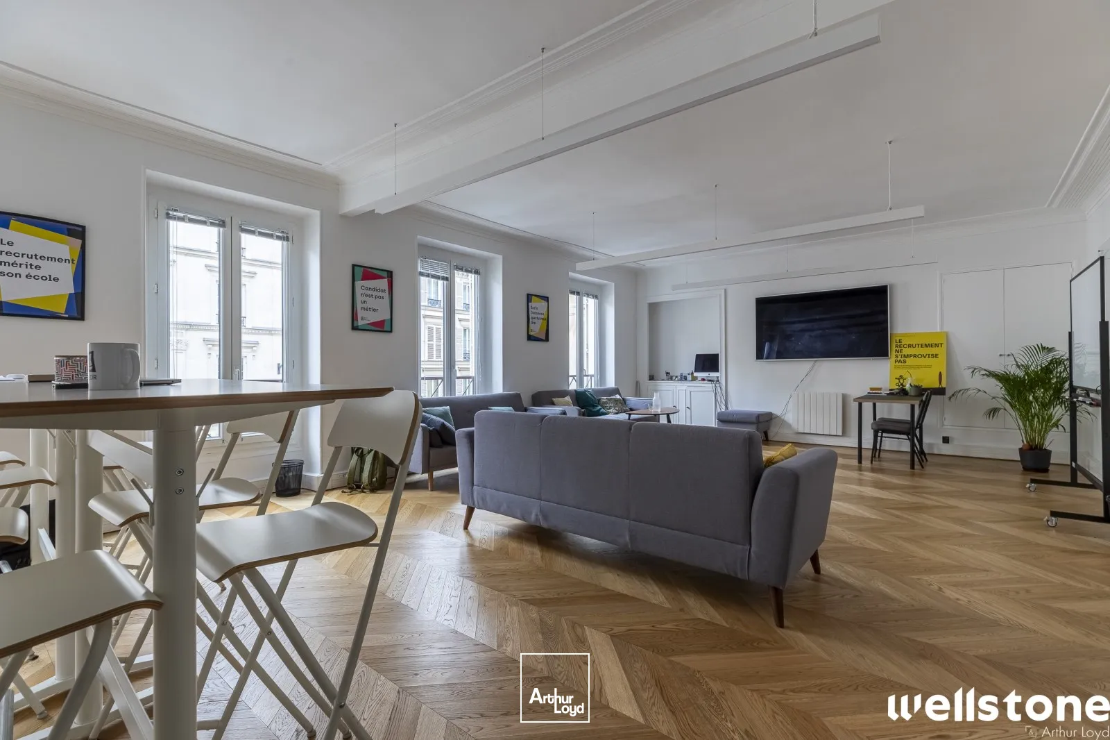 Bureaux à louer à PARIS 75010