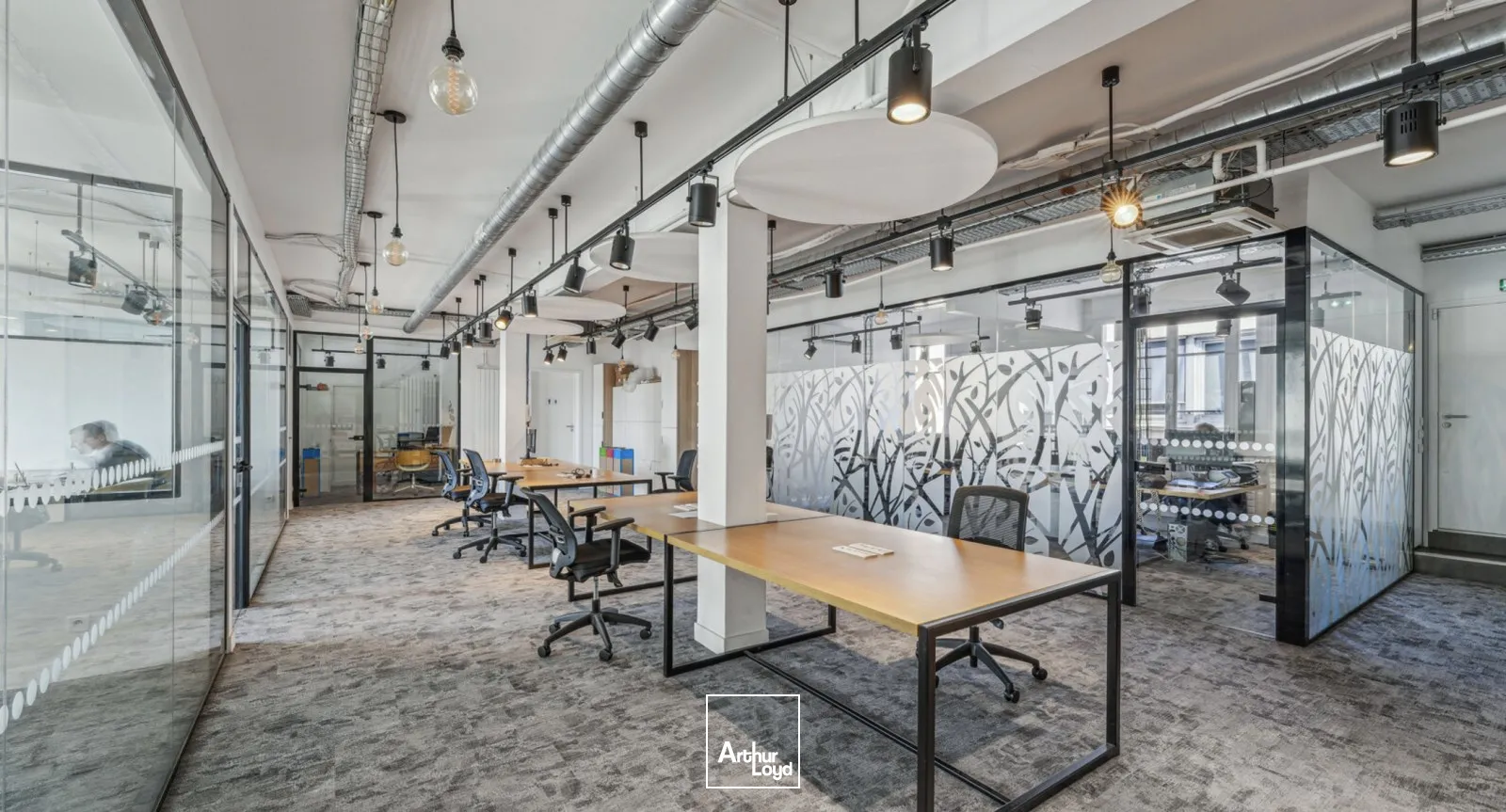 Bureaux à louer à PARIS 75017