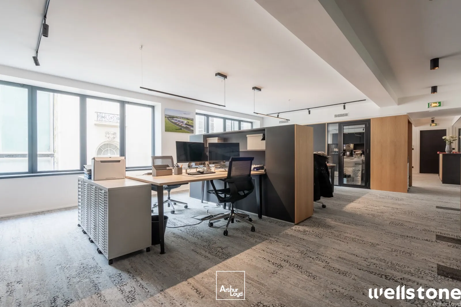 Bureaux à vendre à PARIS 75008