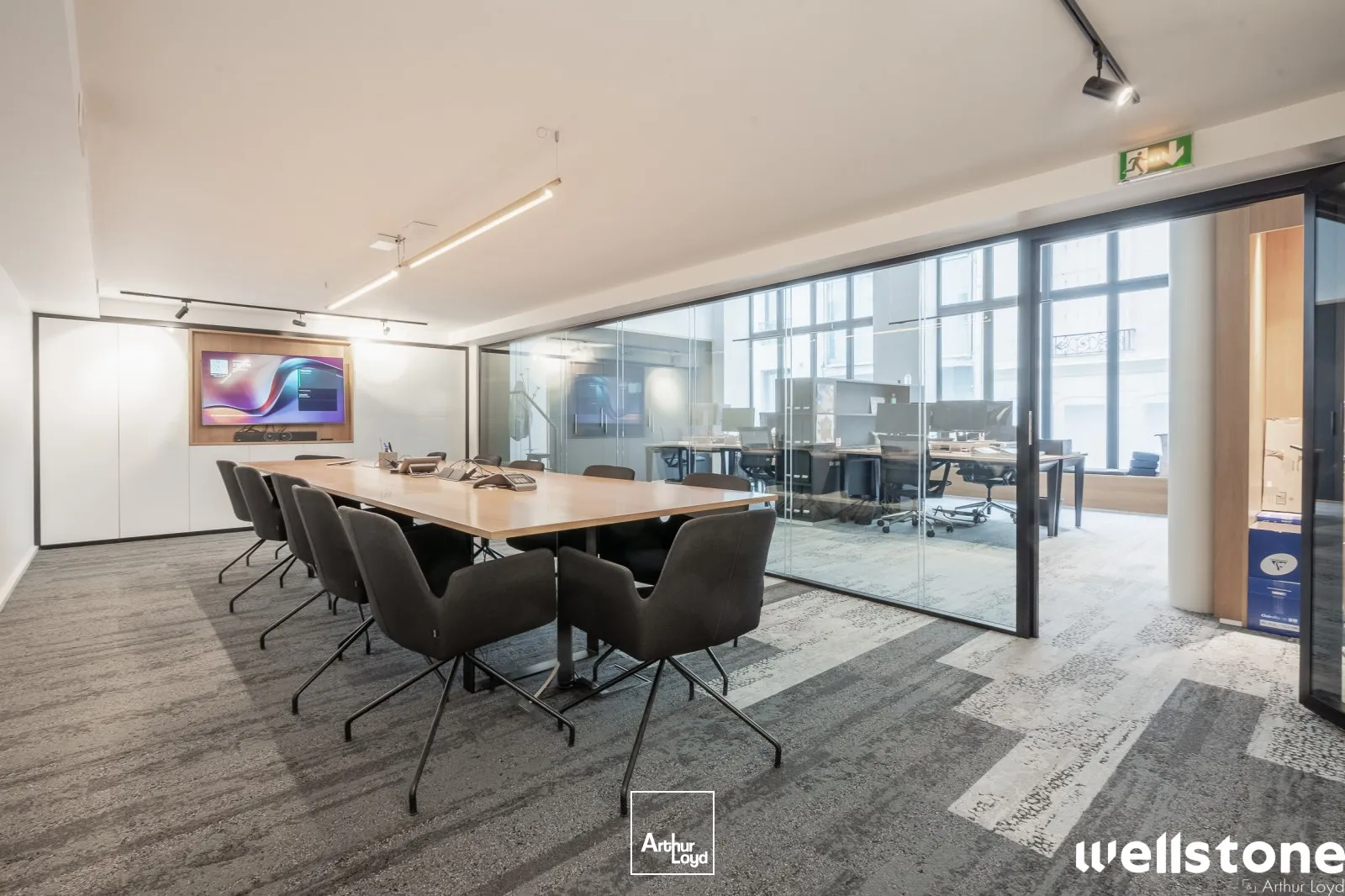 Bureaux à louer à PARIS 75008