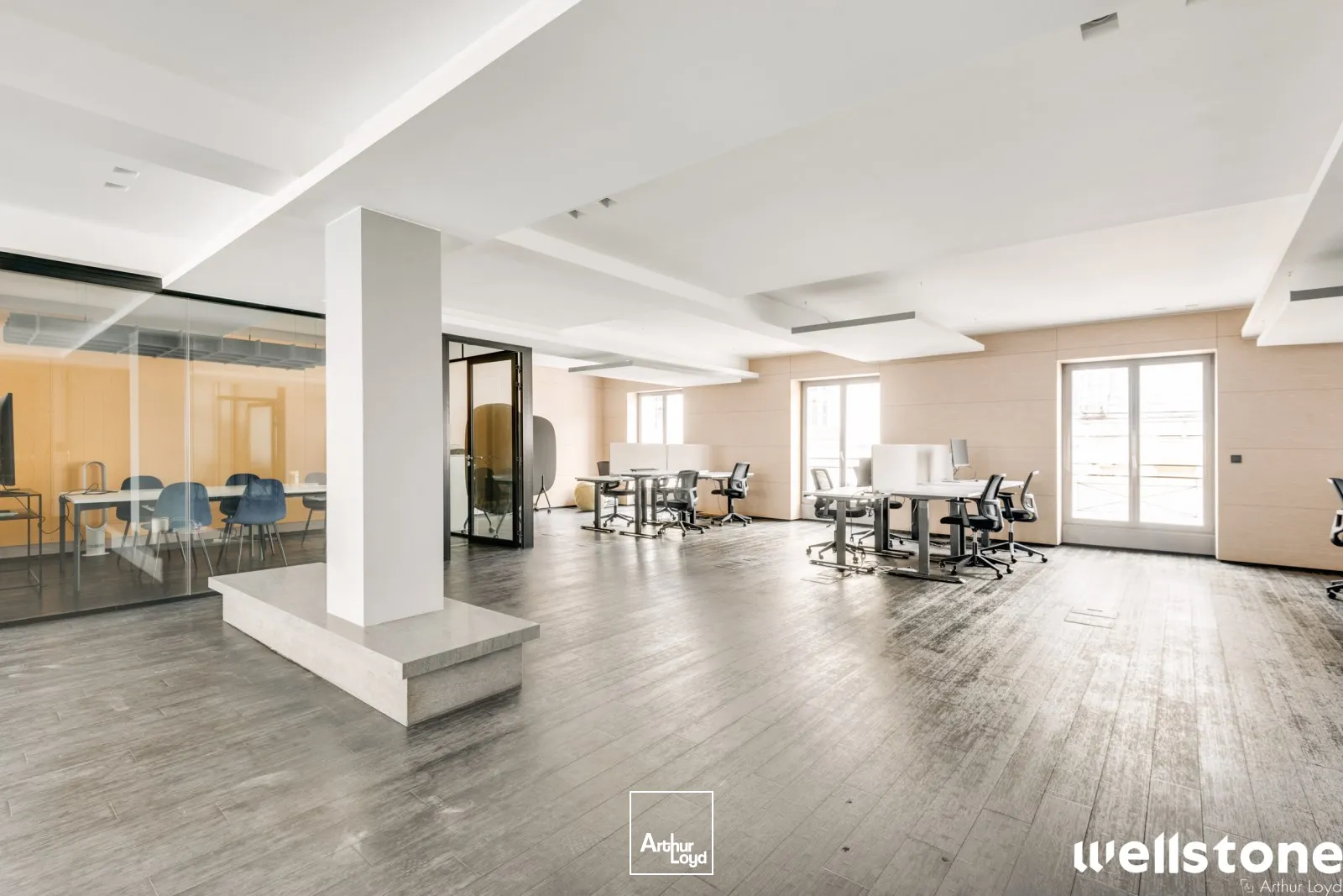 Bureaux à louer à PARIS 75002