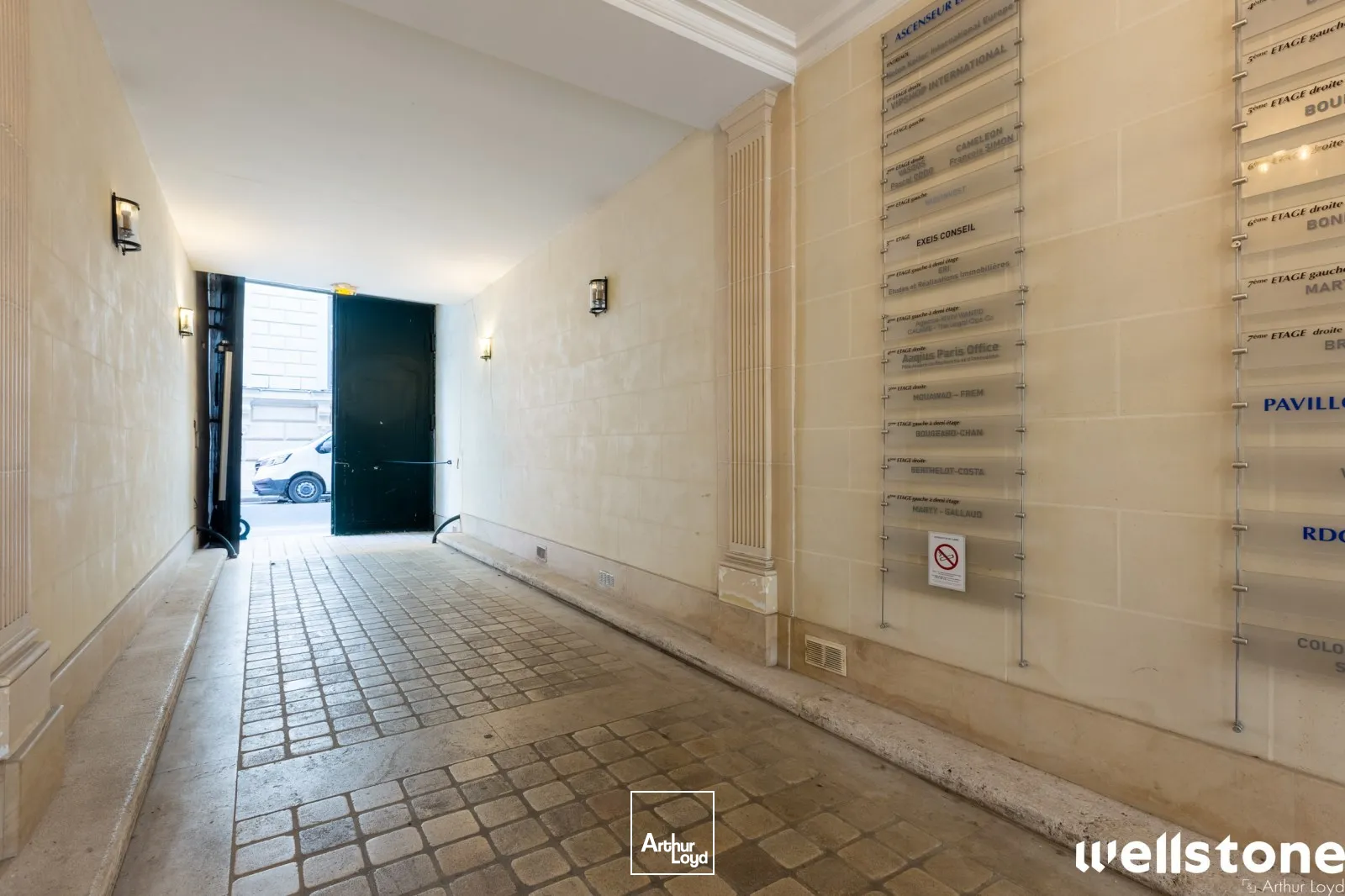 Bureaux à louer à PARIS 75002