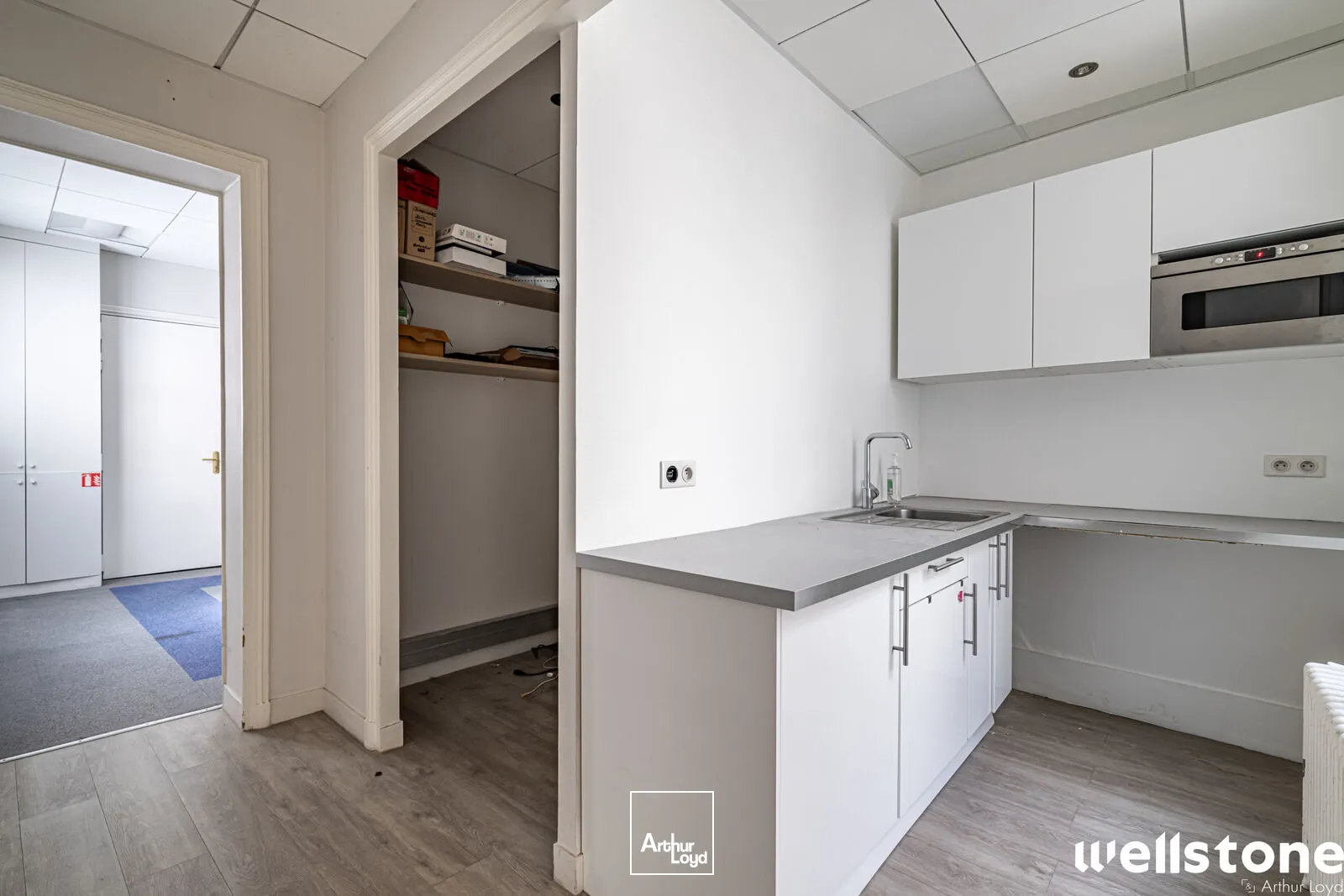 Bureaux à louer à PARIS 75008