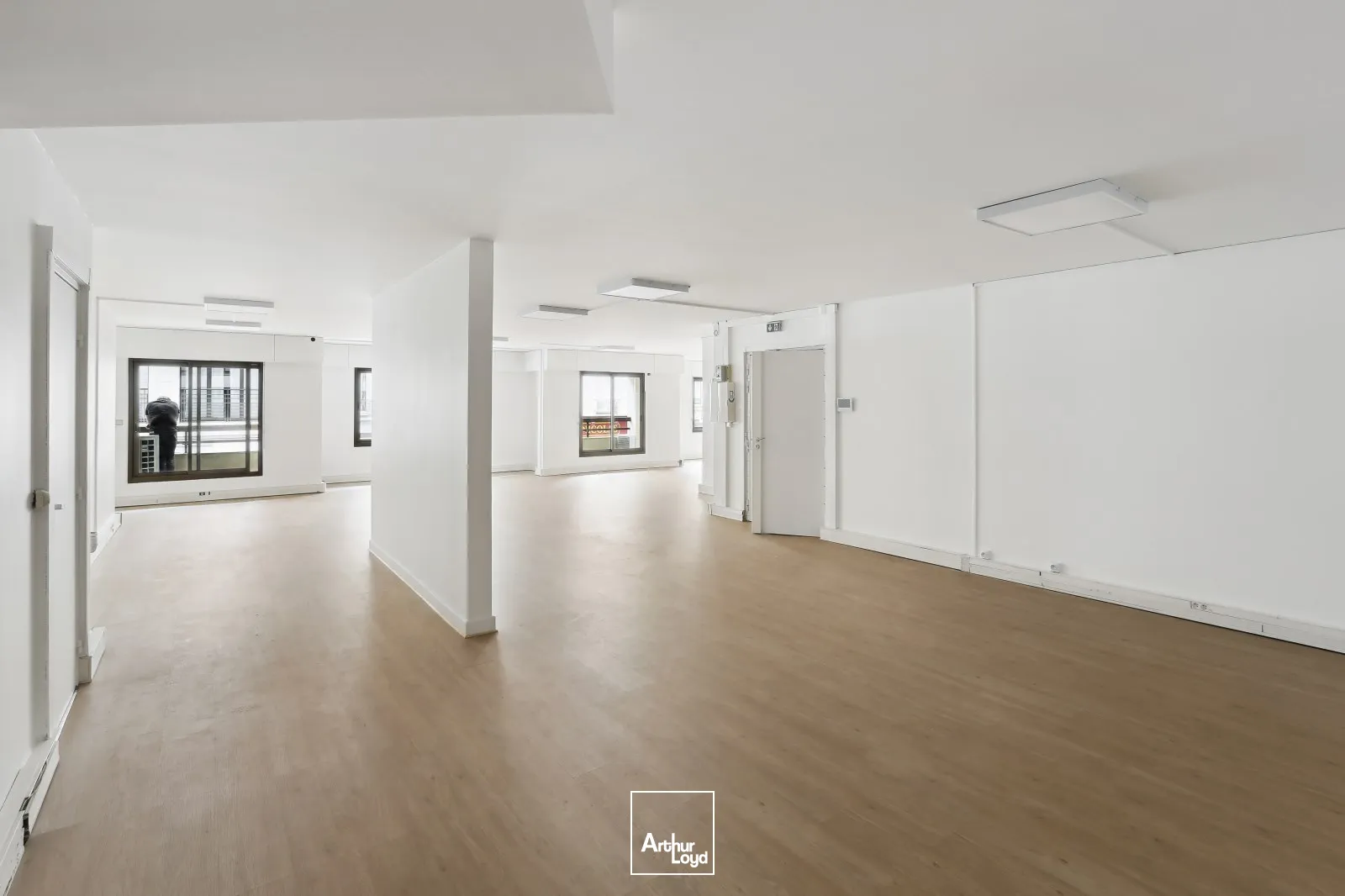 Bureaux à vendre à LEVALLOIS PERRET 92300