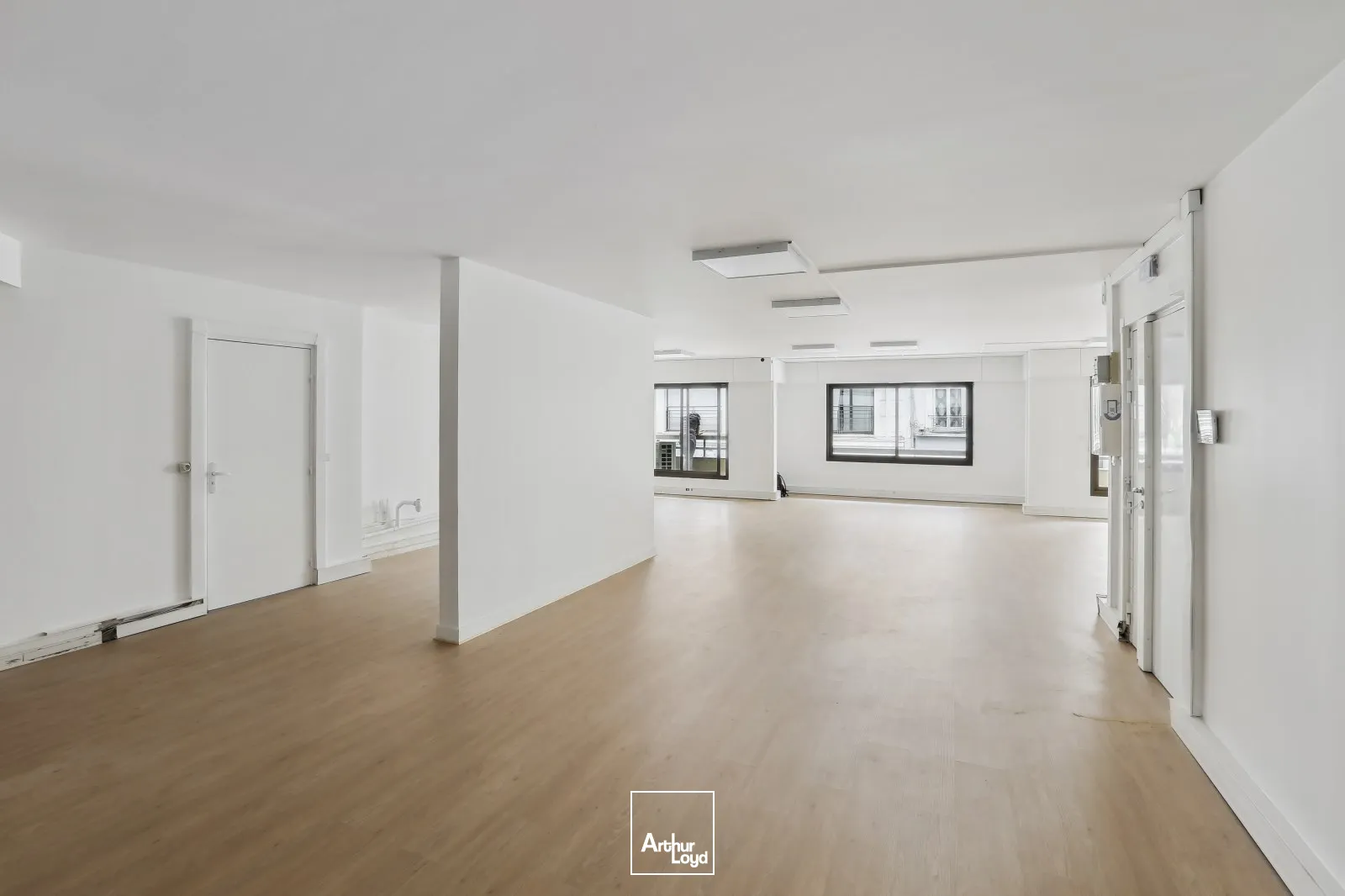 Bureaux à vendre à LEVALLOIS PERRET 92300