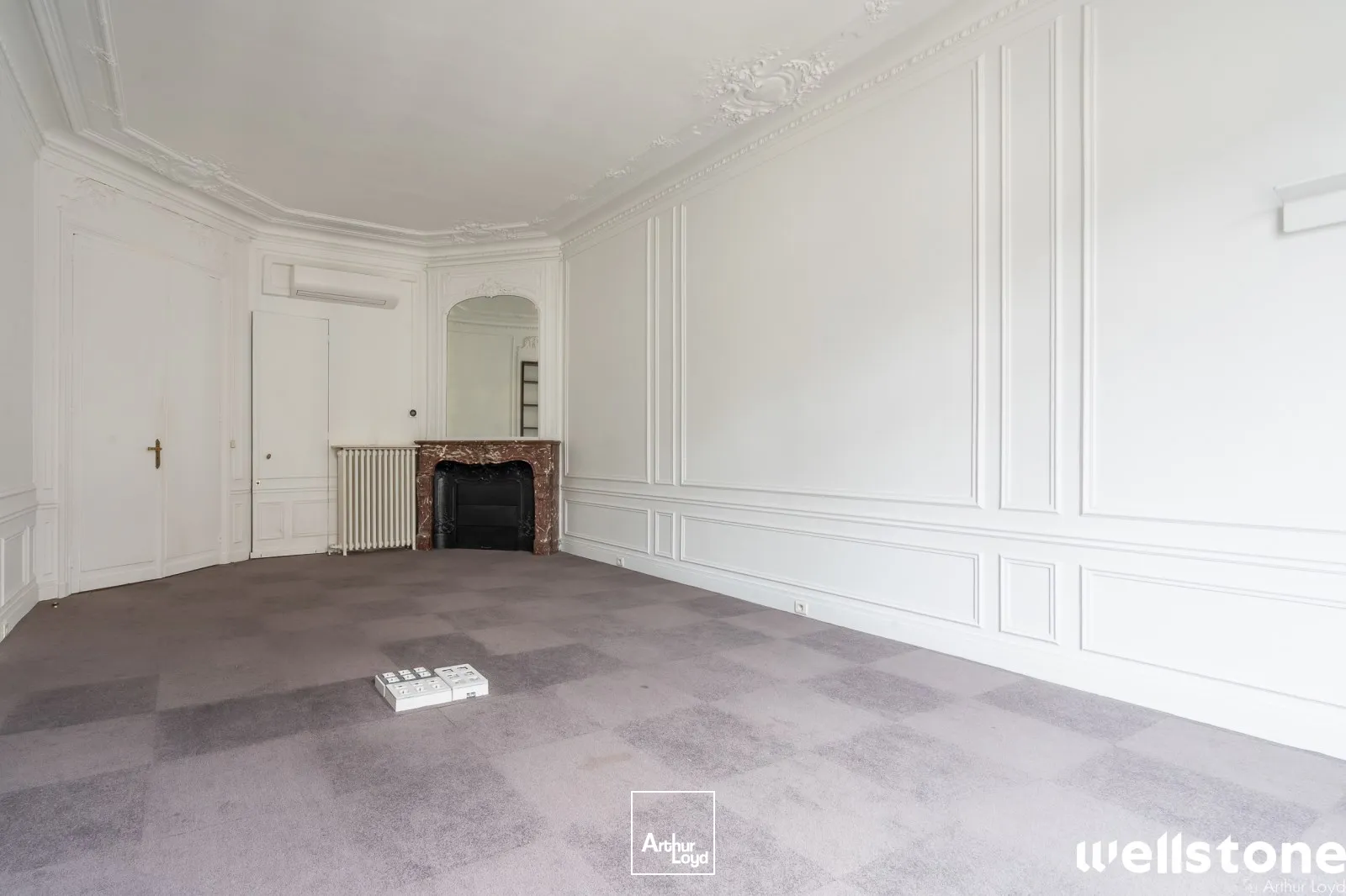 Bureaux à louer à PARIS 75008