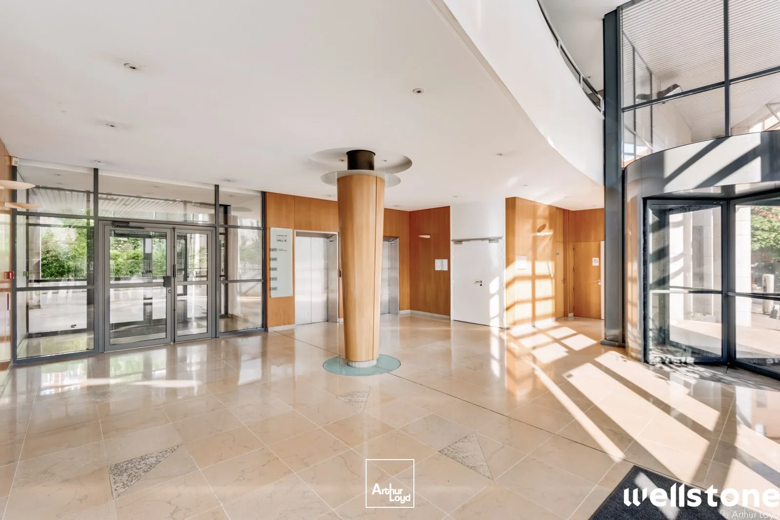 Bureaux à louer à PARIS 75019